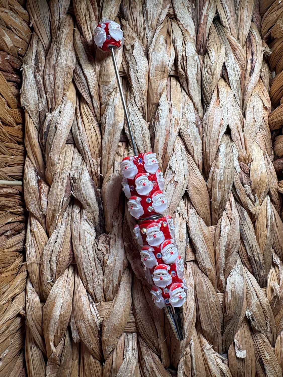 Santa Head Clay Pen