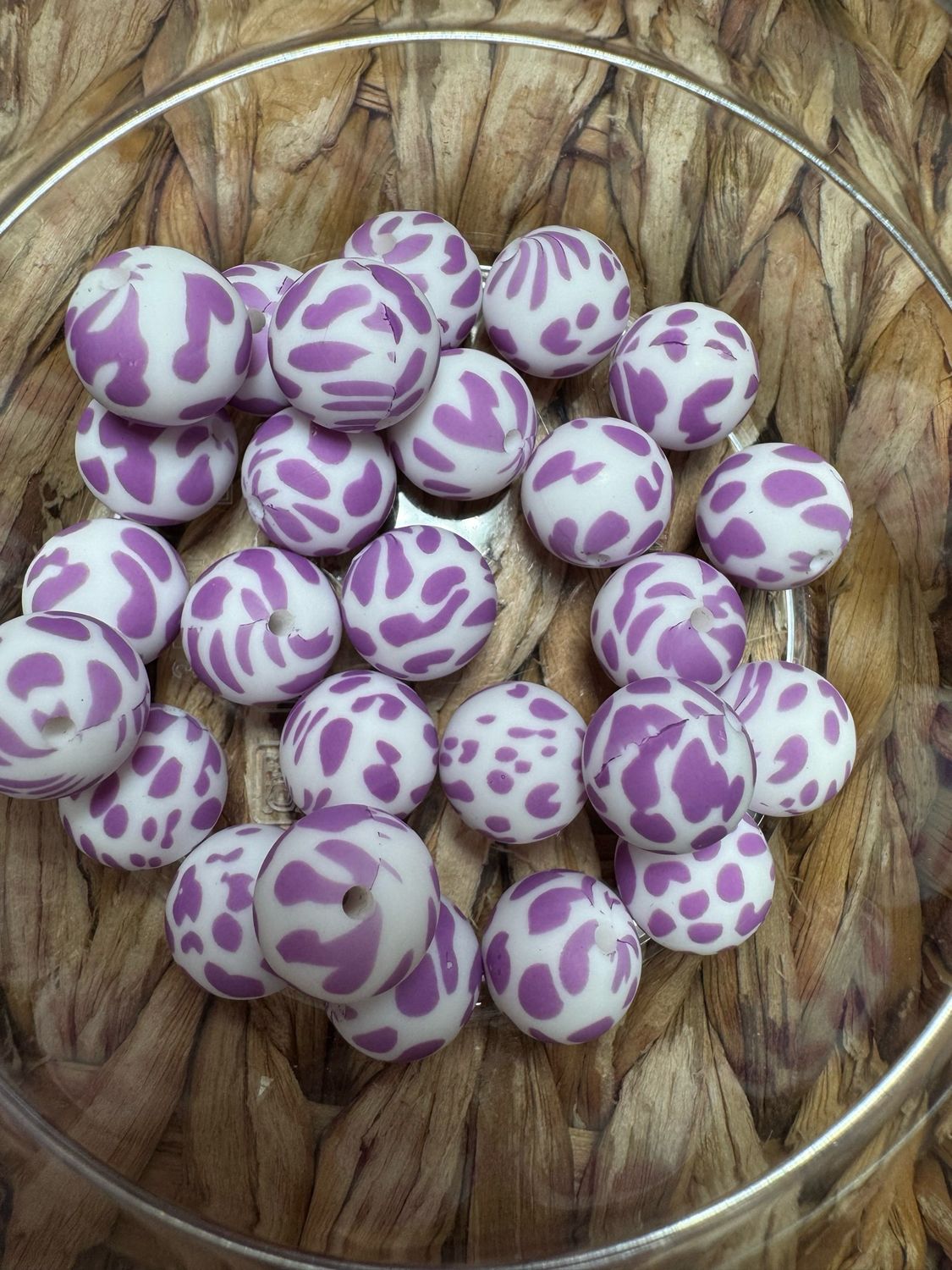 White &amp; Purple Cheetah Print 15mm Silicone Beads-25pc