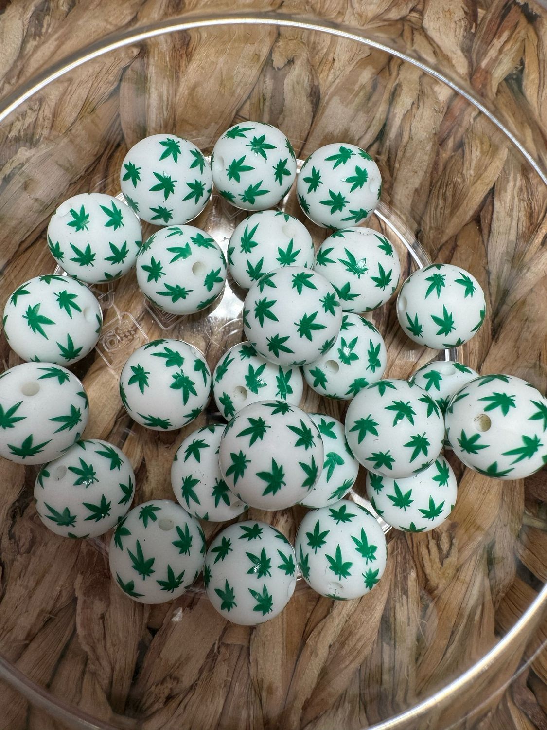 Green Leaf 15mm Silicone Beads-25pc