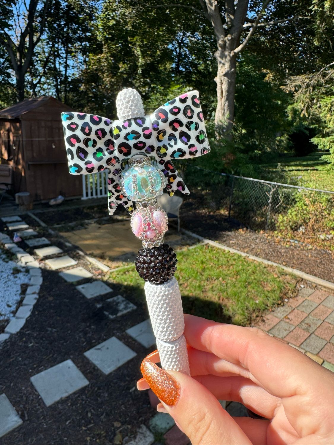 Rainbow Leopard Premade Pen