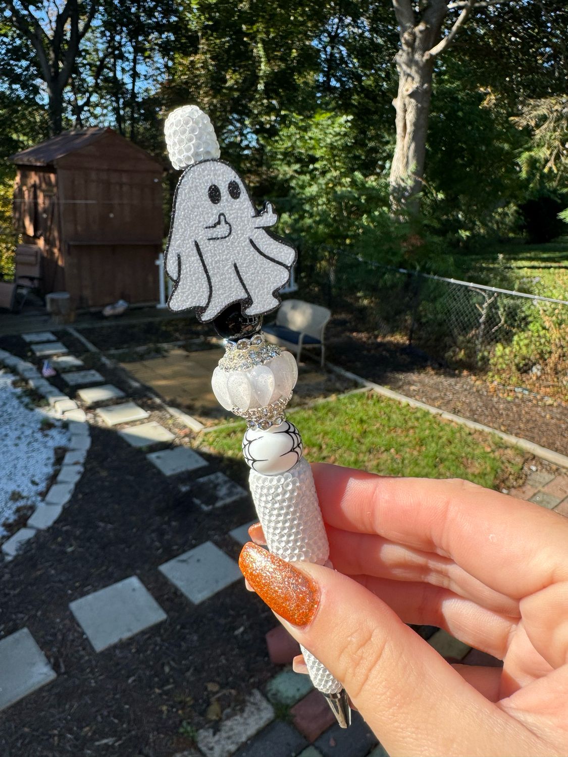 White Ghost Premade Pen