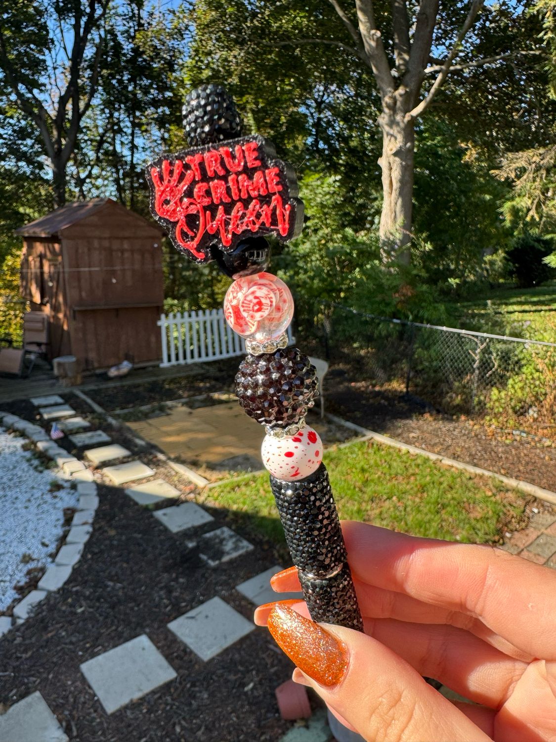 True Crime Queen Premade Pen
