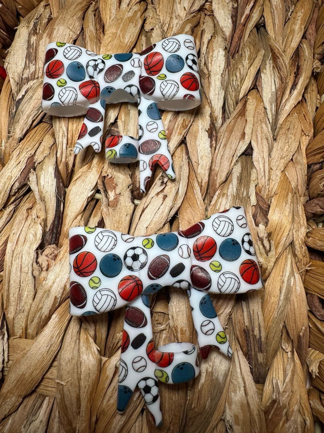 Sports Bow Straw Topper  (TSC Exclusive)