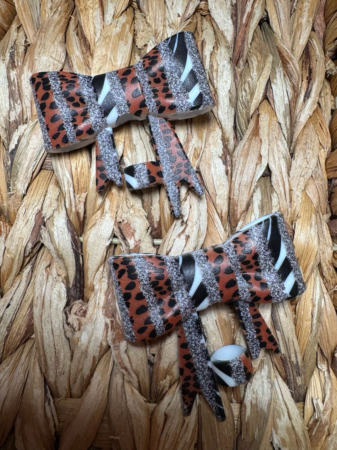 Rawr Bow Straw Topper  (TSC Exclusive)