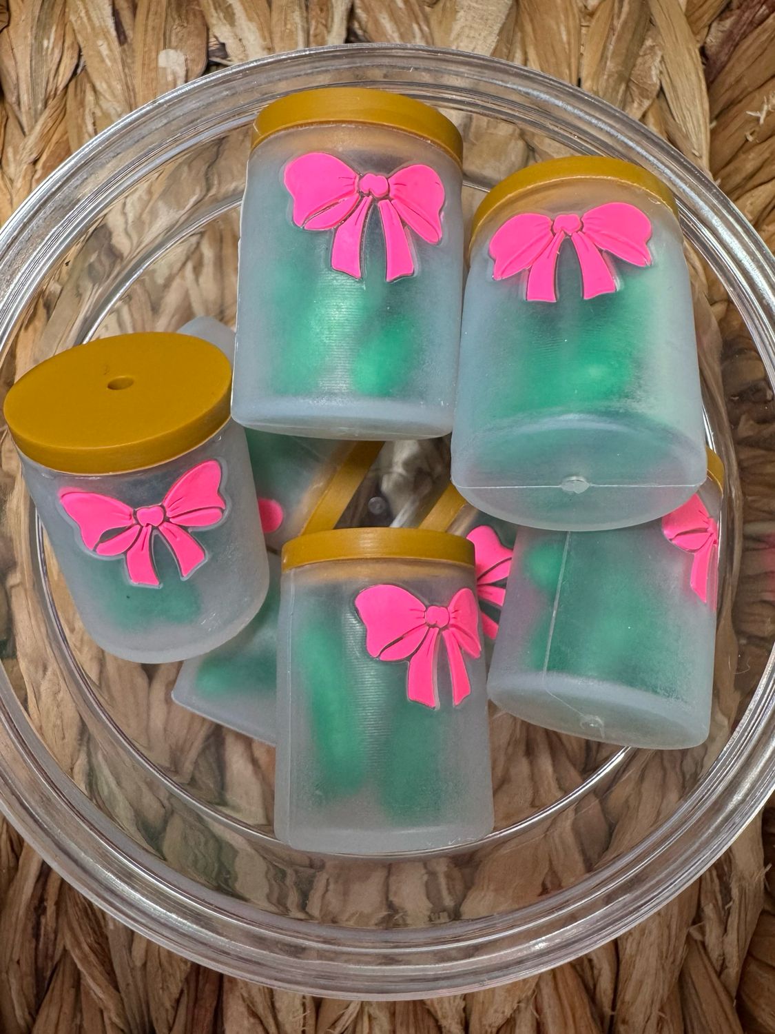 Pickle Jar with Pink Bow 3d Focal (Arellanos Exclusive)