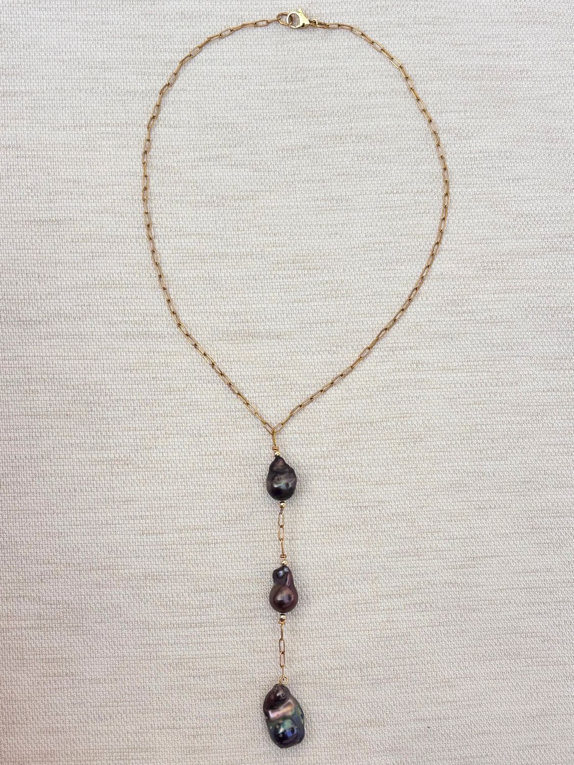 Black Pearl Tie Necklace