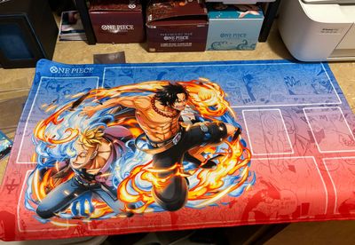 Whitebeard’s Sons: Red and Blue Marco &amp; Ace Playmat