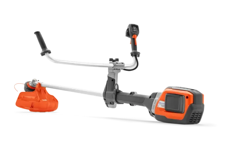 Trimming & Cleaning — CBS Chainsaw & Brushcutter Specialists - HUSQVARNA in Wauchope, NSW