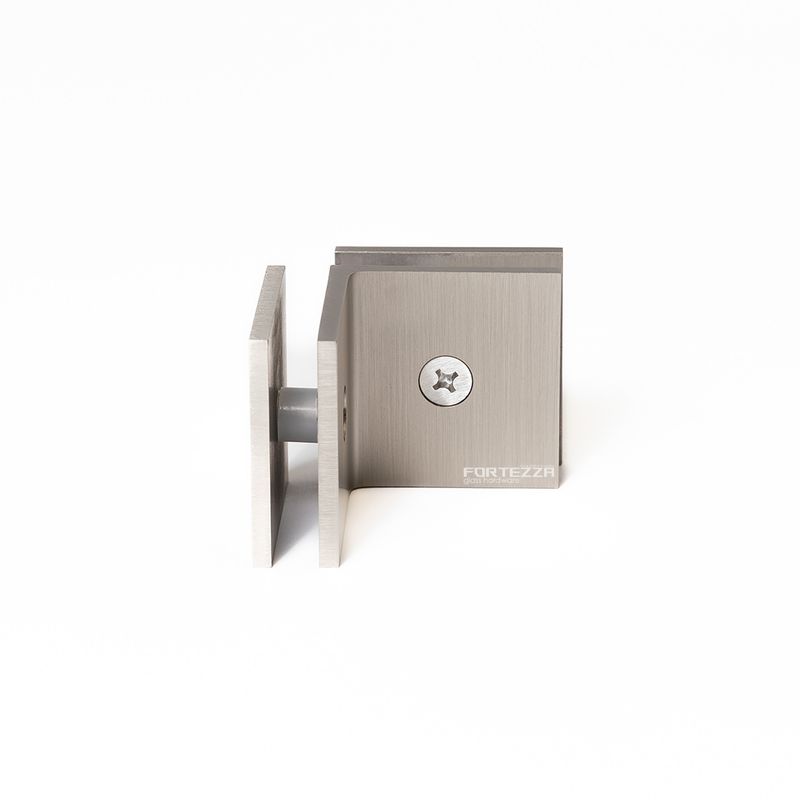 90 Degree Glass to Glass Clamp