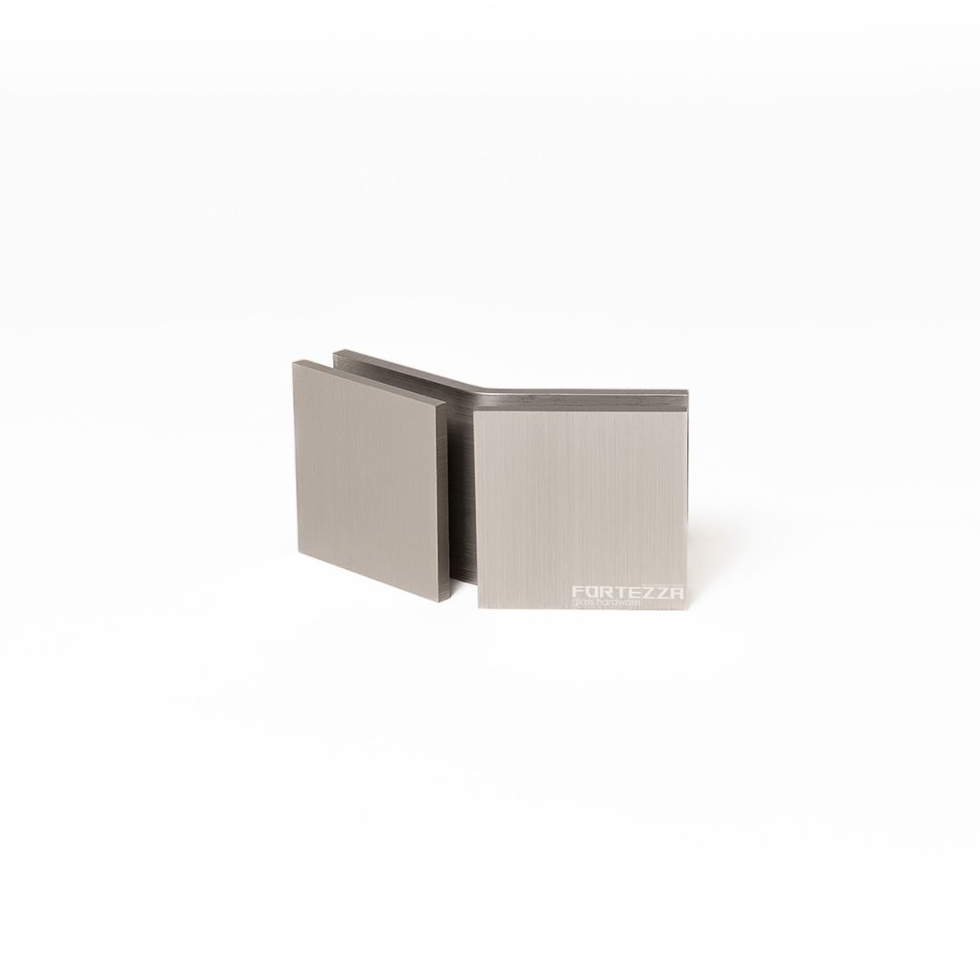135 Degree Glass to Glass Clamp