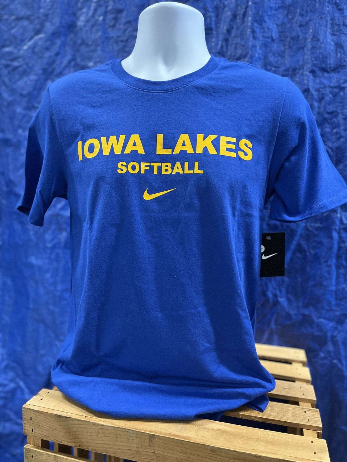 Softball Nike Swoosh SS Tee Small