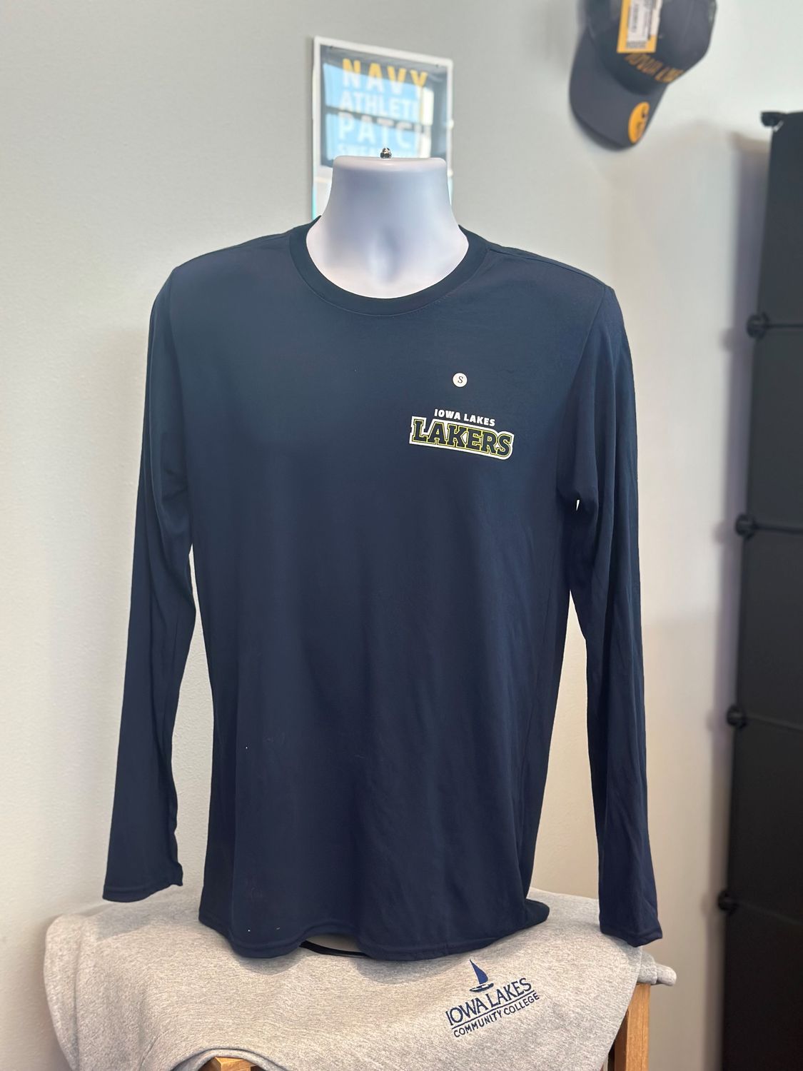 LAKERS Navy Performance Tee