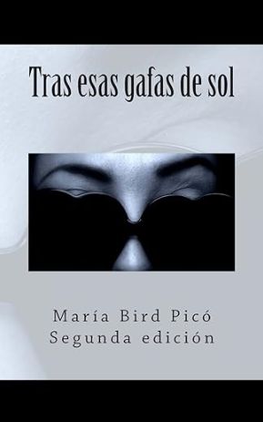 Tras esas gafas de sol