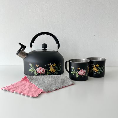 (BUNDLE) SET TEH + 2 CAWAN - AZALEA (HITAM) DENGAN TUALA DAPUR