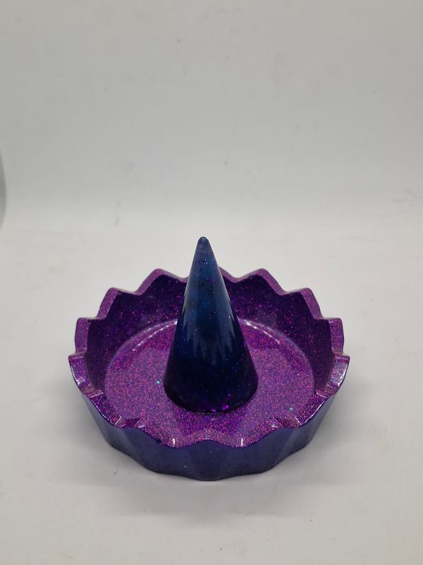 Purple Shine Ring Holder