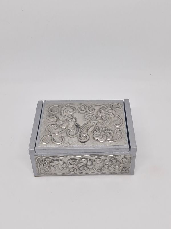 Pewter decorated Wooden hinged box