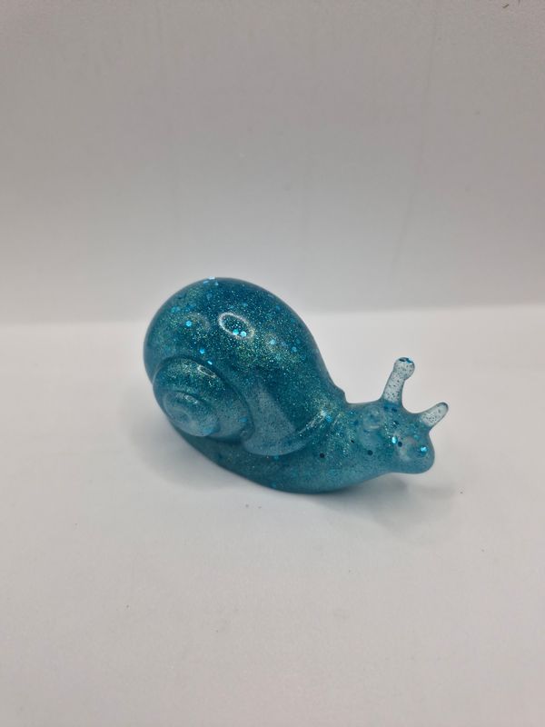 Turquoise Shimmer Resin Snail
