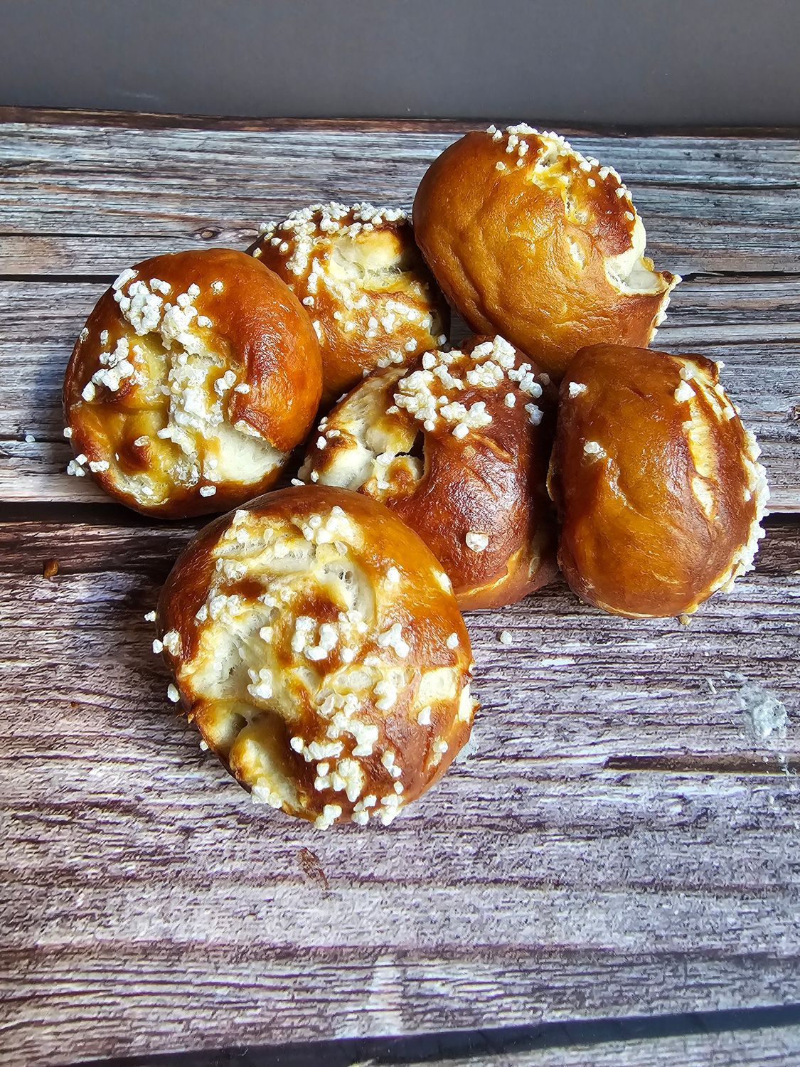 Sourdough Pretzel Bites
