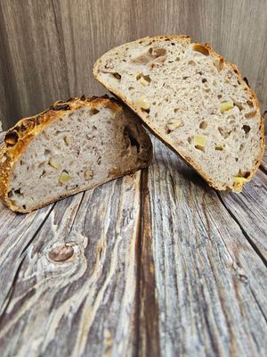 Apple Walnut