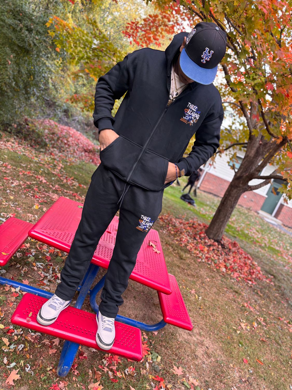 3R Men’s Black Zip up Set