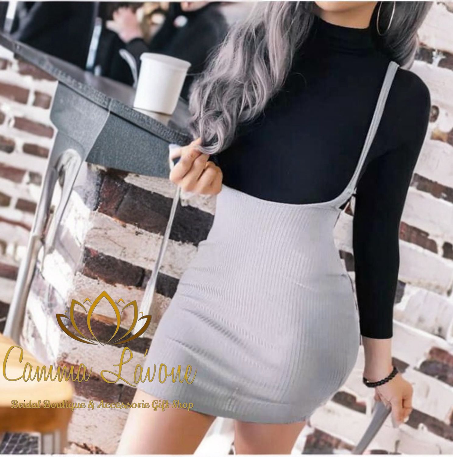 (New) Light gray over shoulder Business Teens skirt