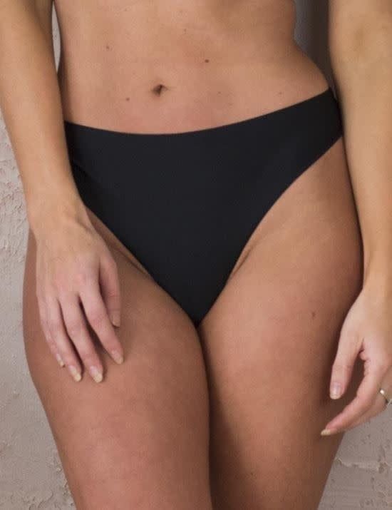 FFY  Zora Thong, Color: Black, Size: Small