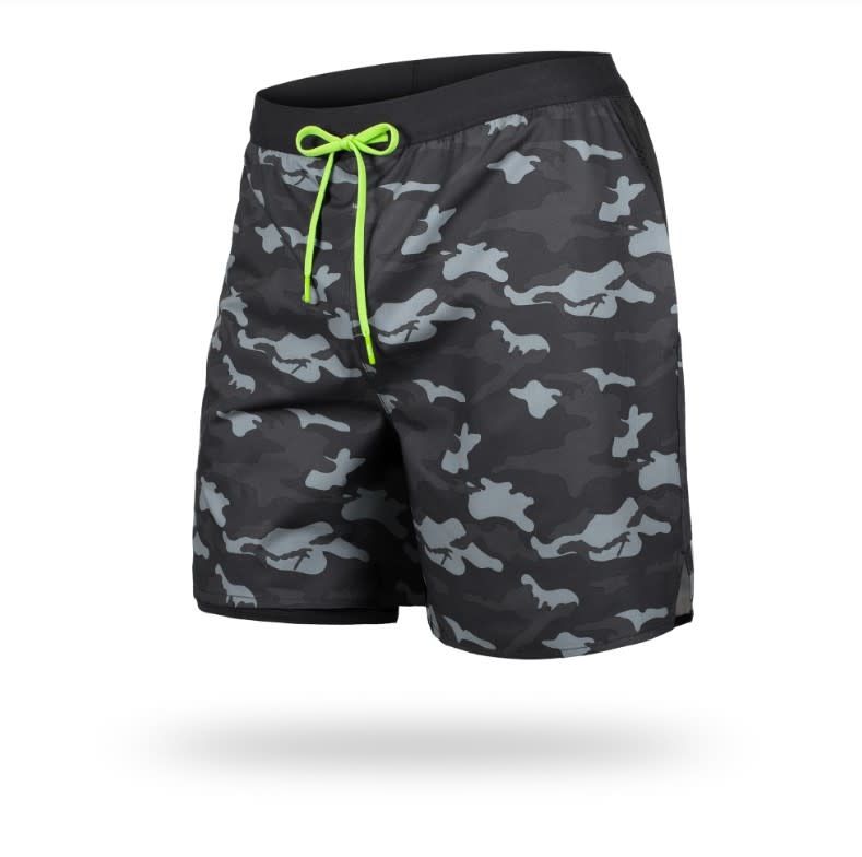 Bn3th Runners High 2N1, Color: Covert Camo, Size: Small