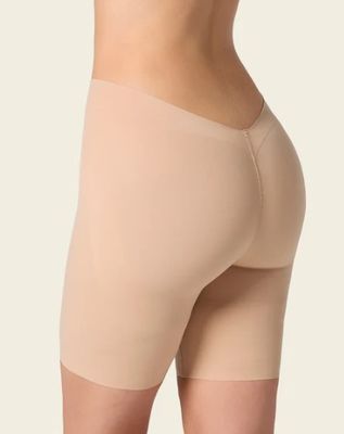 Leonisa InvisiPlunge Shaper Short