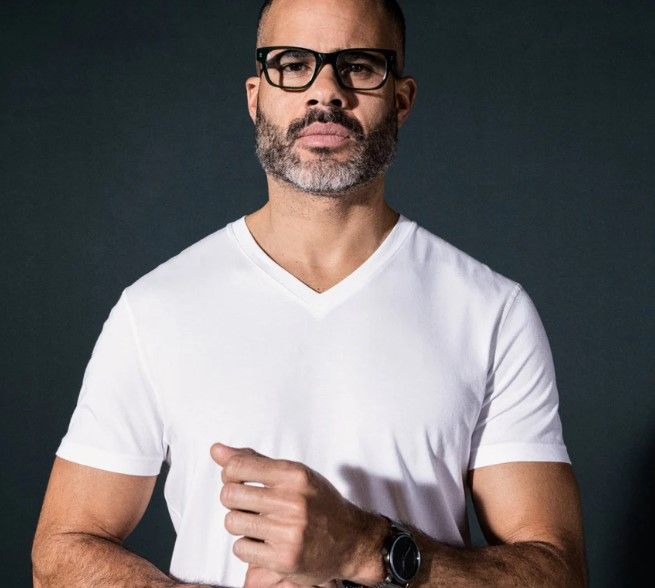 SAXX  DropTemp Cool CTN V Neck