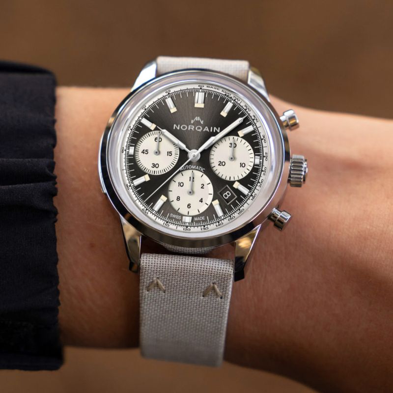Freedom 60 Chrono 40mm / N2201S22CT221-20INT18S Freedom 60 Chrono 40mm / N2201S22CT221-20INT18S