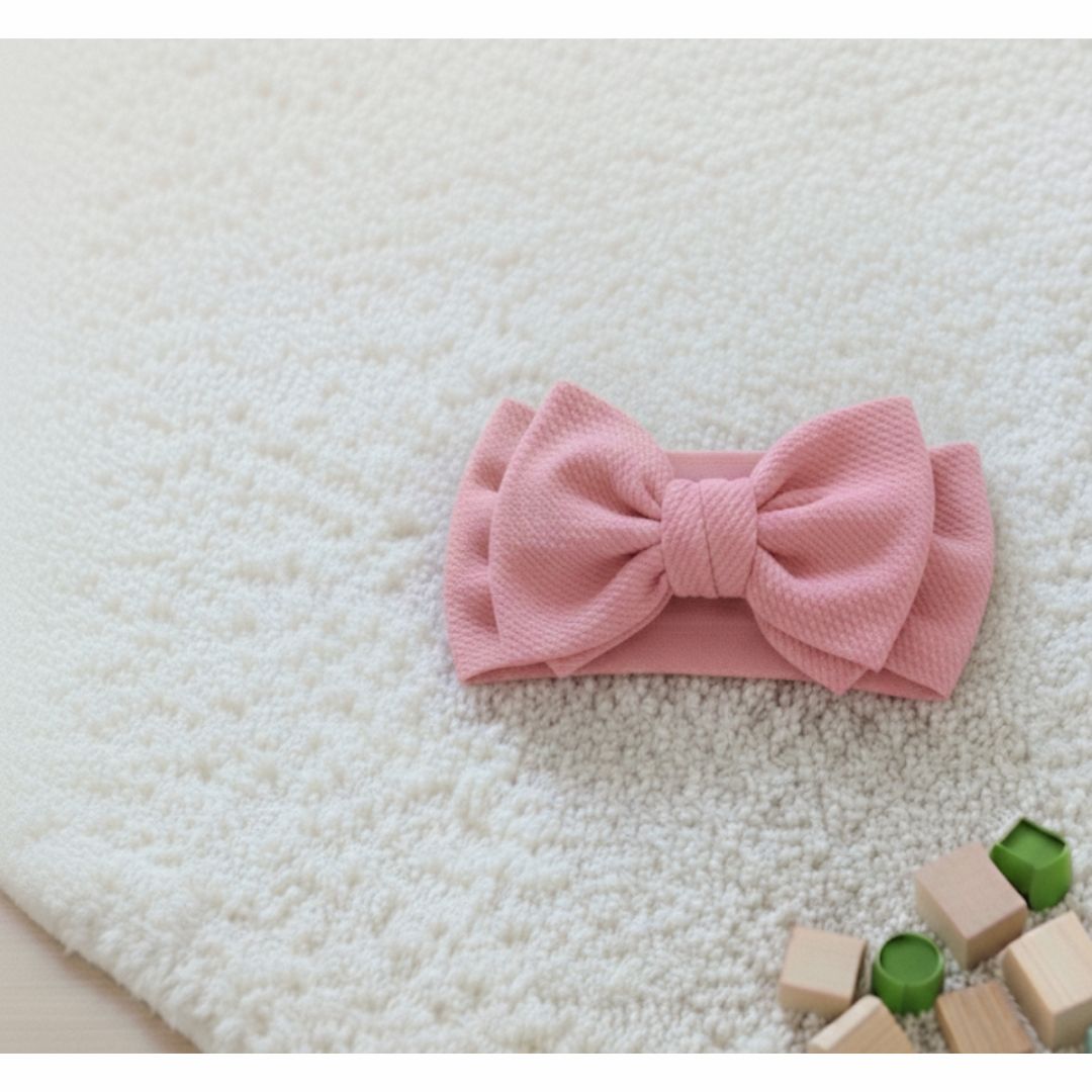pink bow