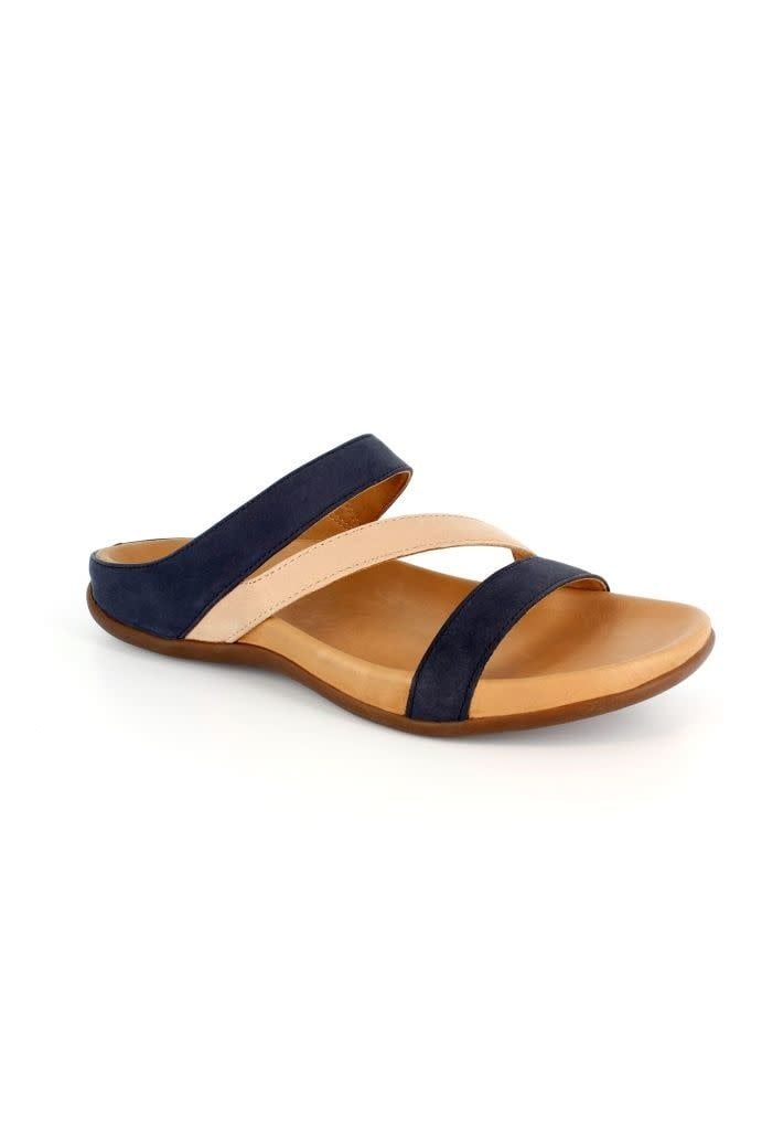Strive - Trio, Color: Navy/Roebuck, Size: 6