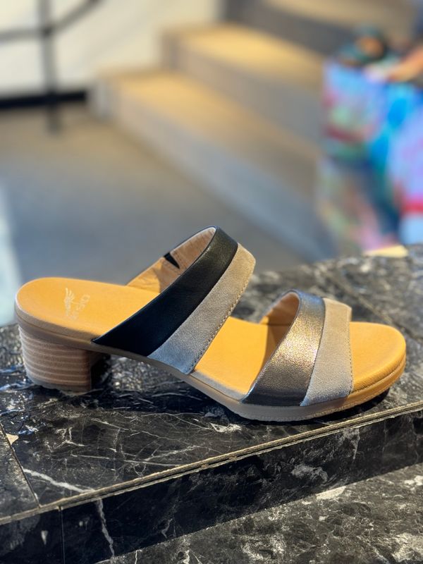 Dansko  - Theresa