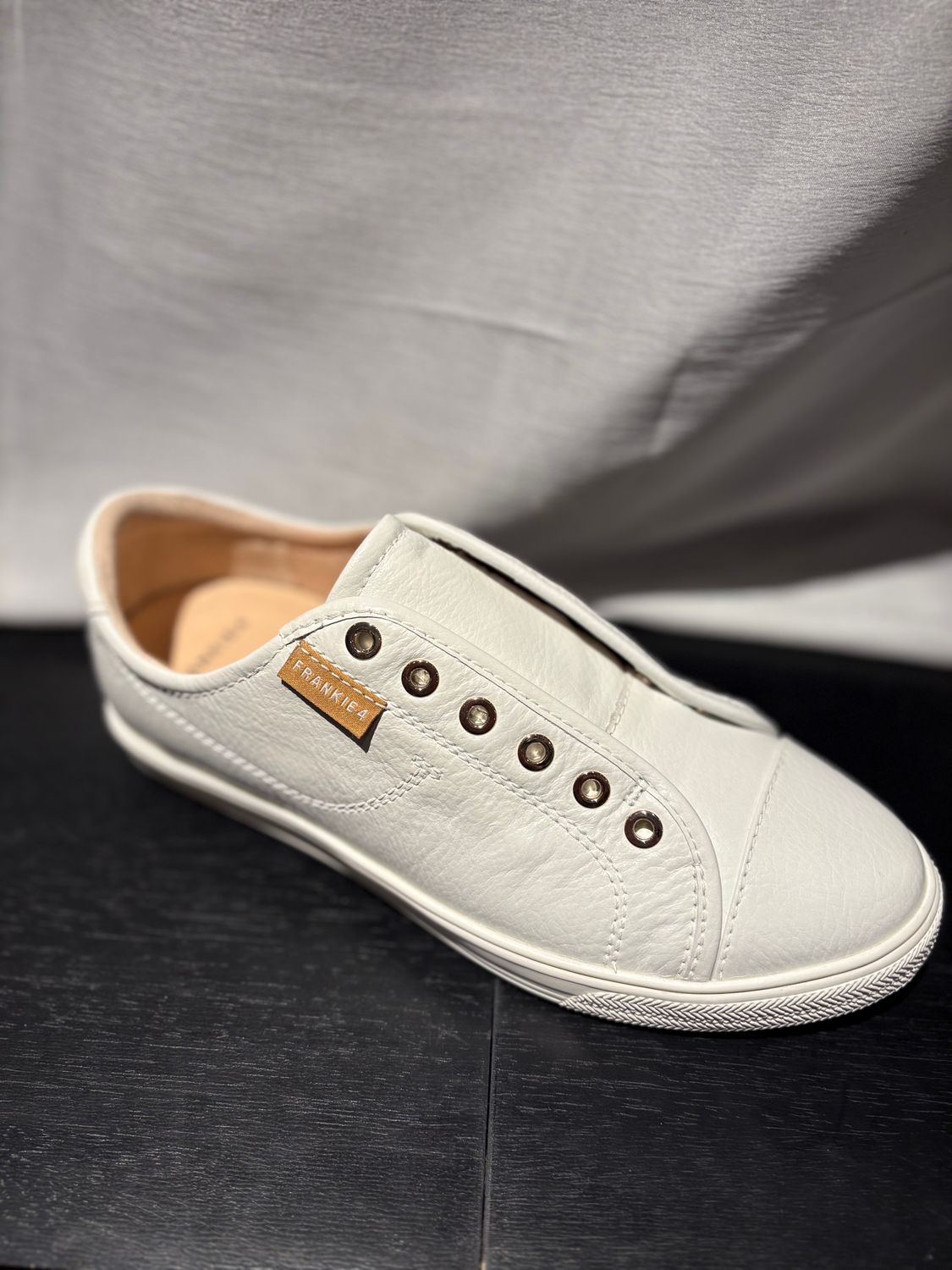 Frankie4 Footwear - Nat III