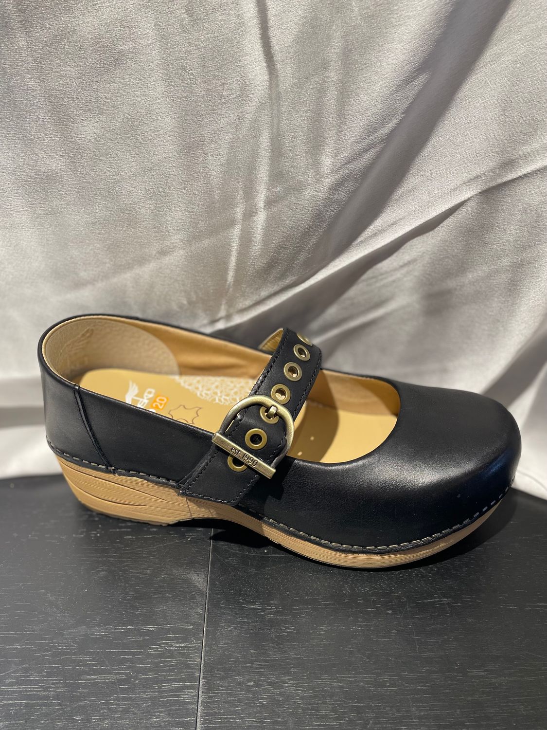 Dansko - XP 2.0 Mary Jane