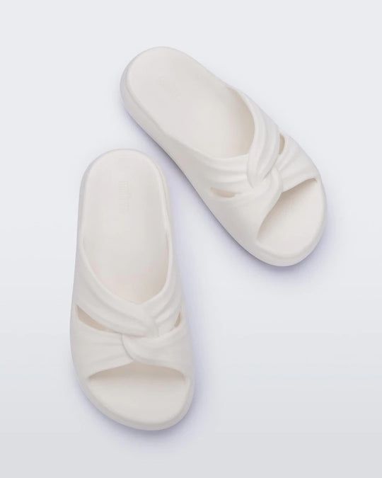 Melissa Free Slide
