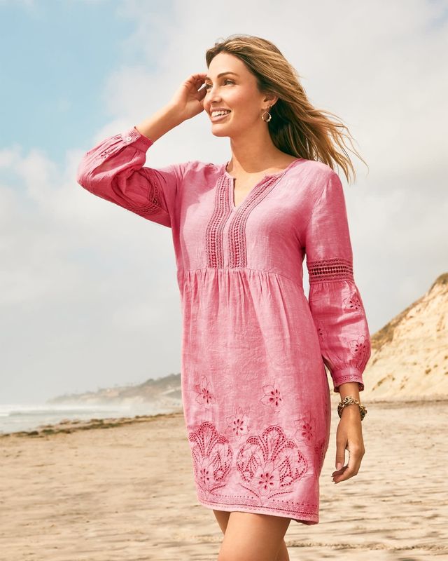 TOMMY BAHAMA ST.LUCIA SPLIT NECK DRESS - CORAL COAST