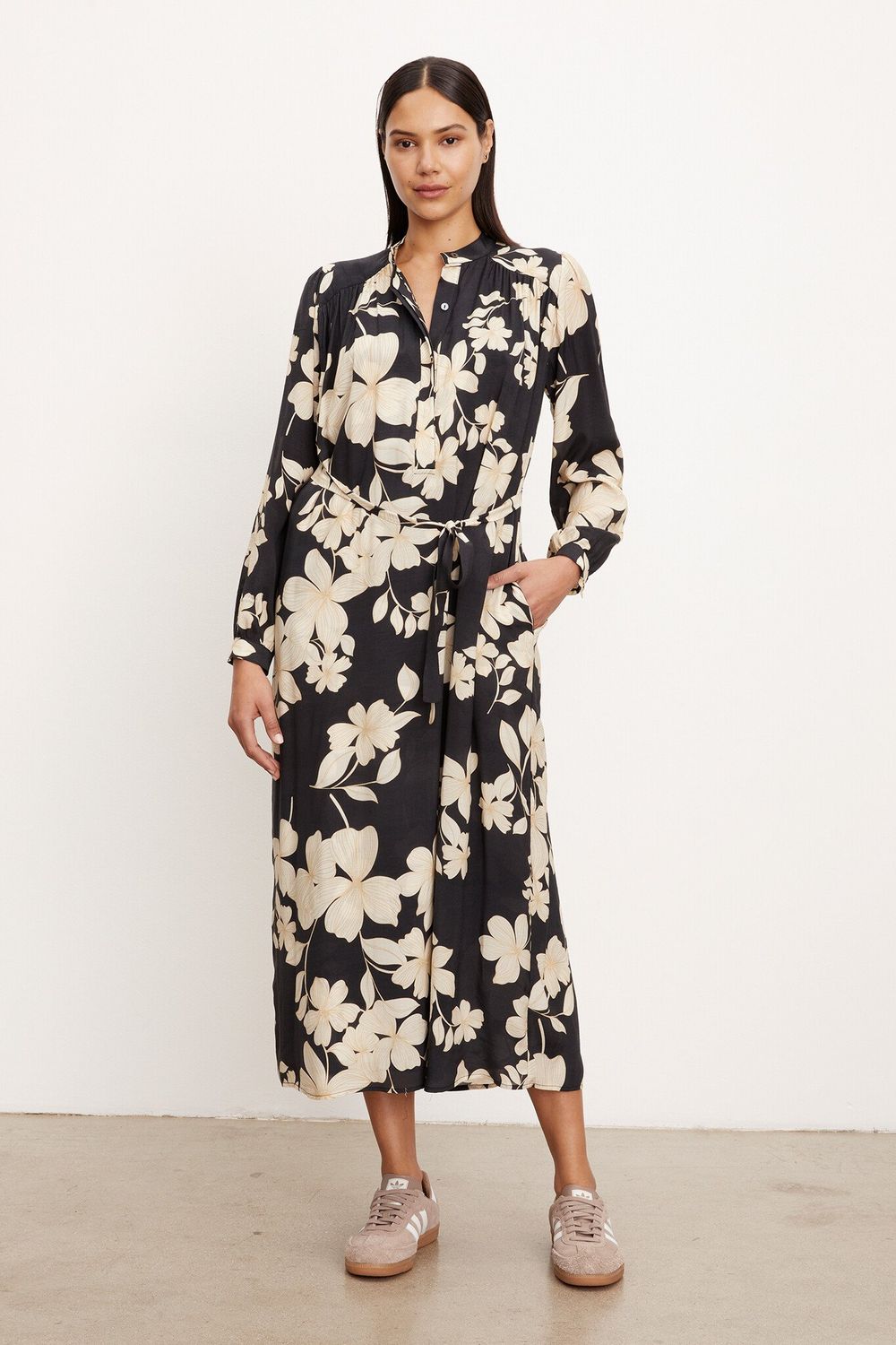 VELVET JOSEPHA06 BLACK