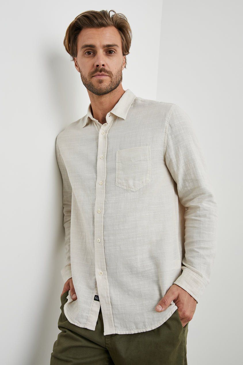 WYATT HUMMUS SHIRT
