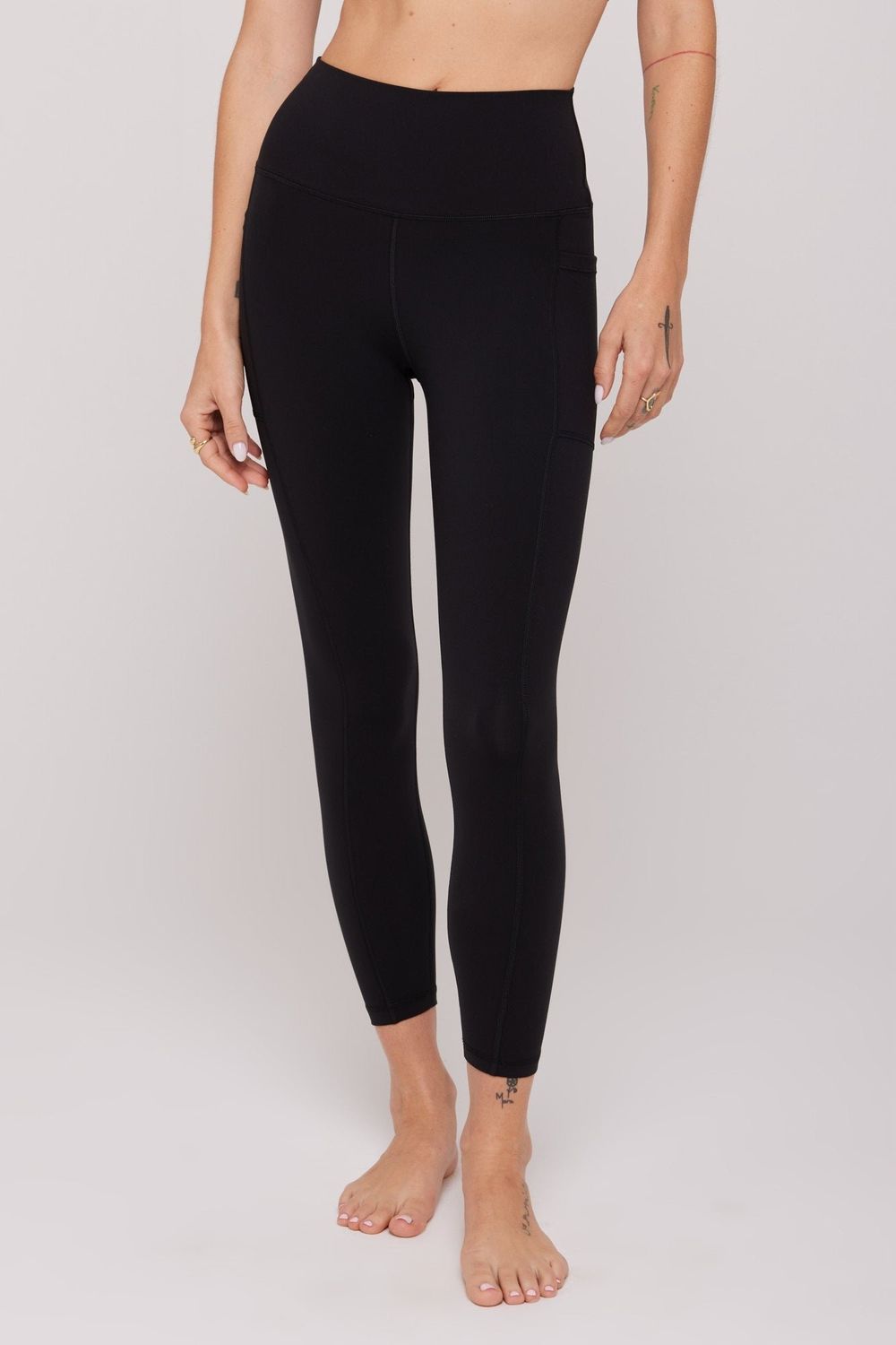 Spiritual Gangster black ada hw 7/8 legging