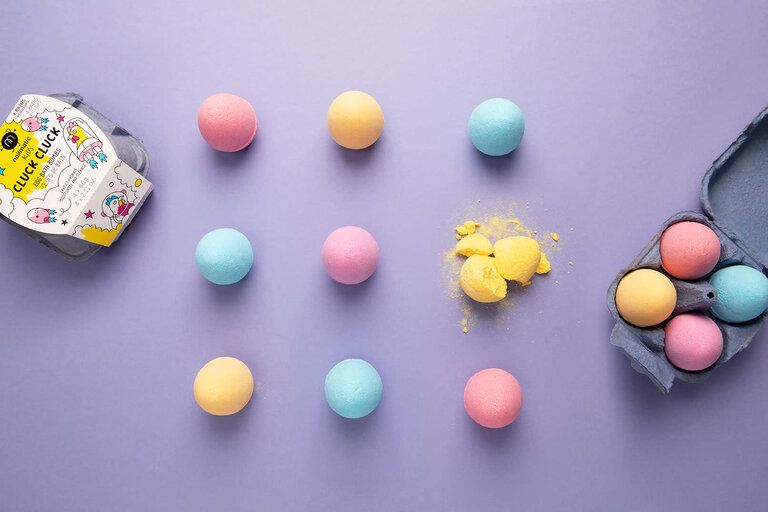 NAILMATIC EGG BATH BOMB SET