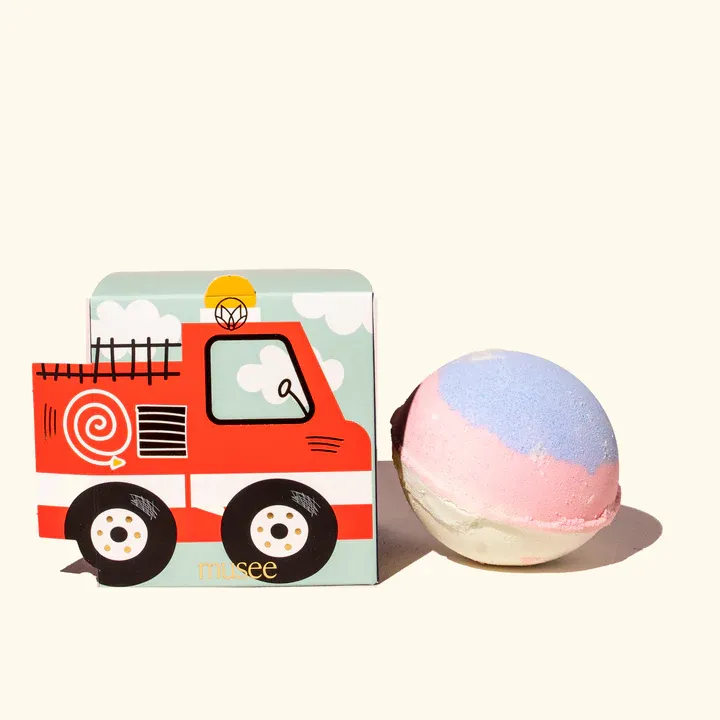 MUSEE FIRETRUCK BOXED BALM BATH BOMB