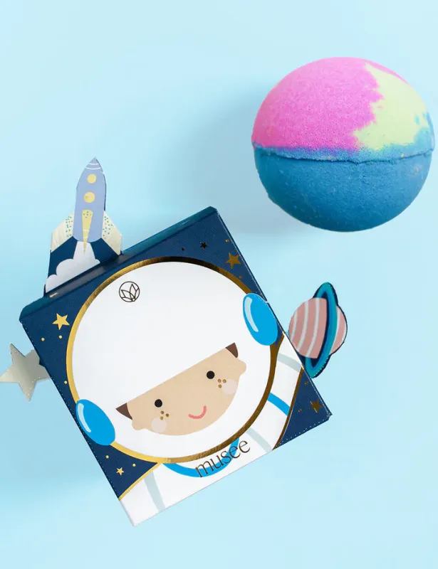 MUSEE YOU&#39;RE OUT OF THIS WORLD (SPACEMAN) BALM BATH BOMB