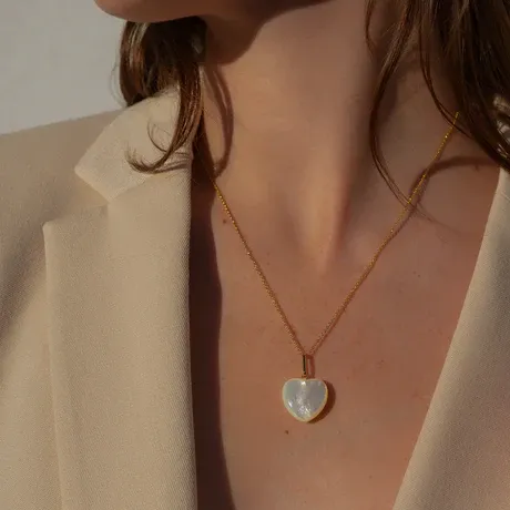THATCH GEMMA PEARL HEART NECKLACE GOLD