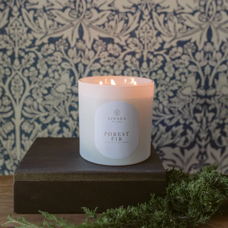 Linnea 3 Wick Candle - Forest Fir 24oz