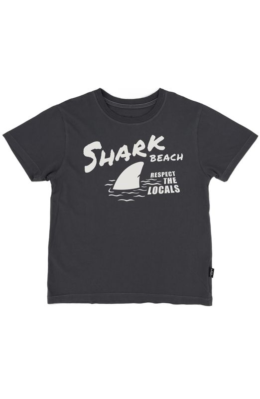 FEATHER 4 ARROW SHARK BEACH VINTAGE TEE LAVA ROCK
