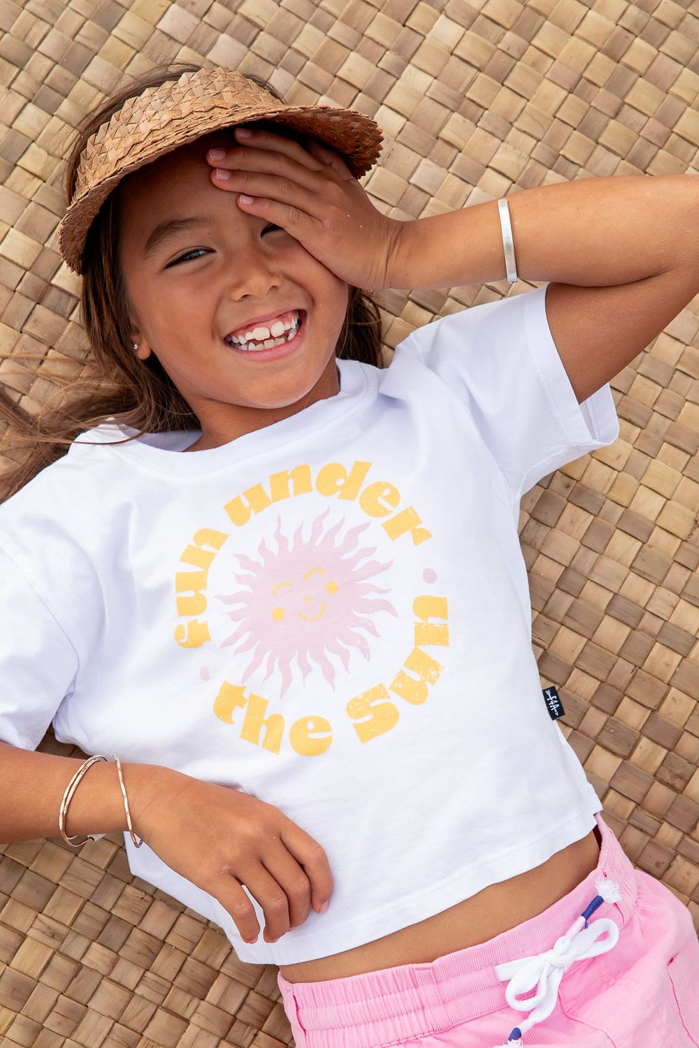 FEATHER 4 ARROW FUN UNDER THE SUN CROP TEE WHITE