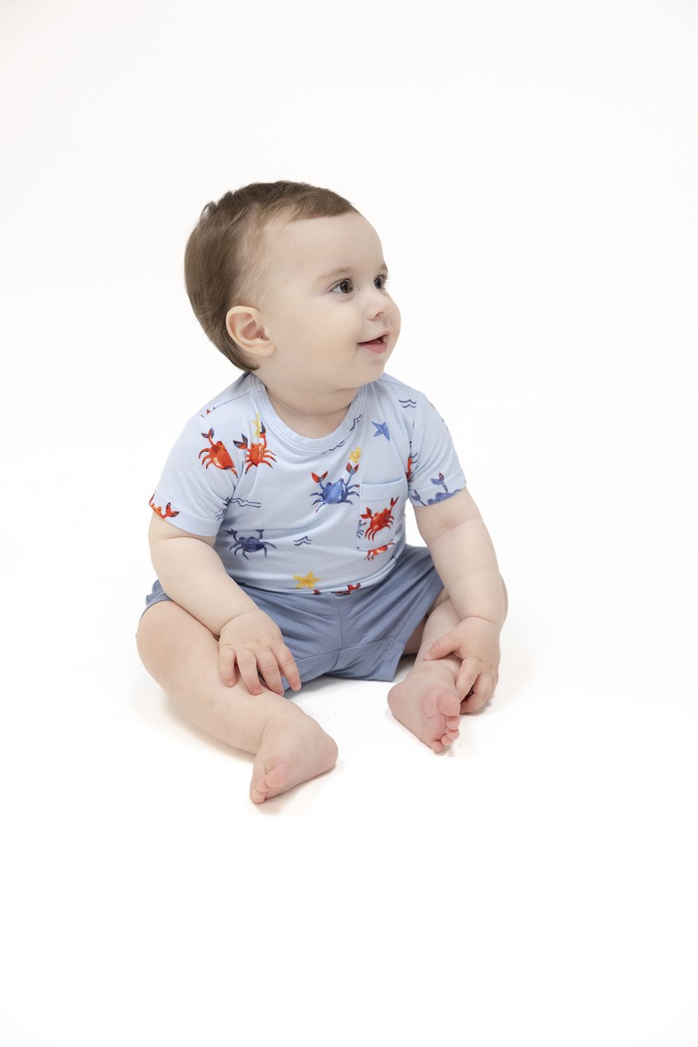 Angel Dear Crayon Crabs Crew Neck Tee and Short