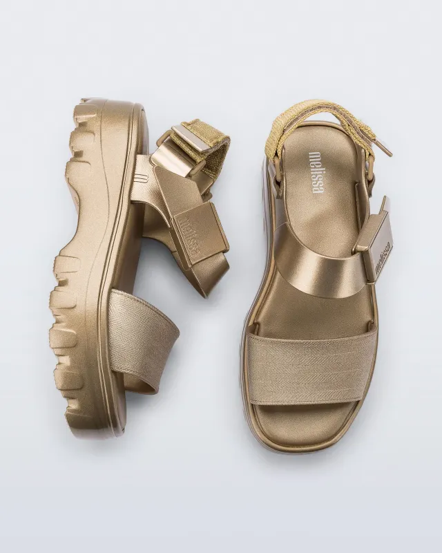 MELISSA KICK OFF SANDAL METALLIC  GOLD