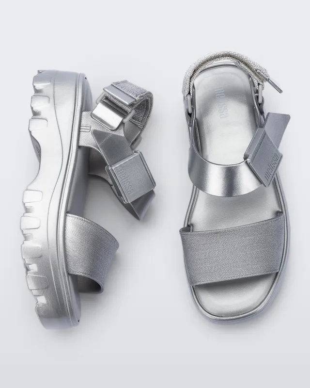 MELISSA KICK OFF SANDAL METALLIC  SILVER